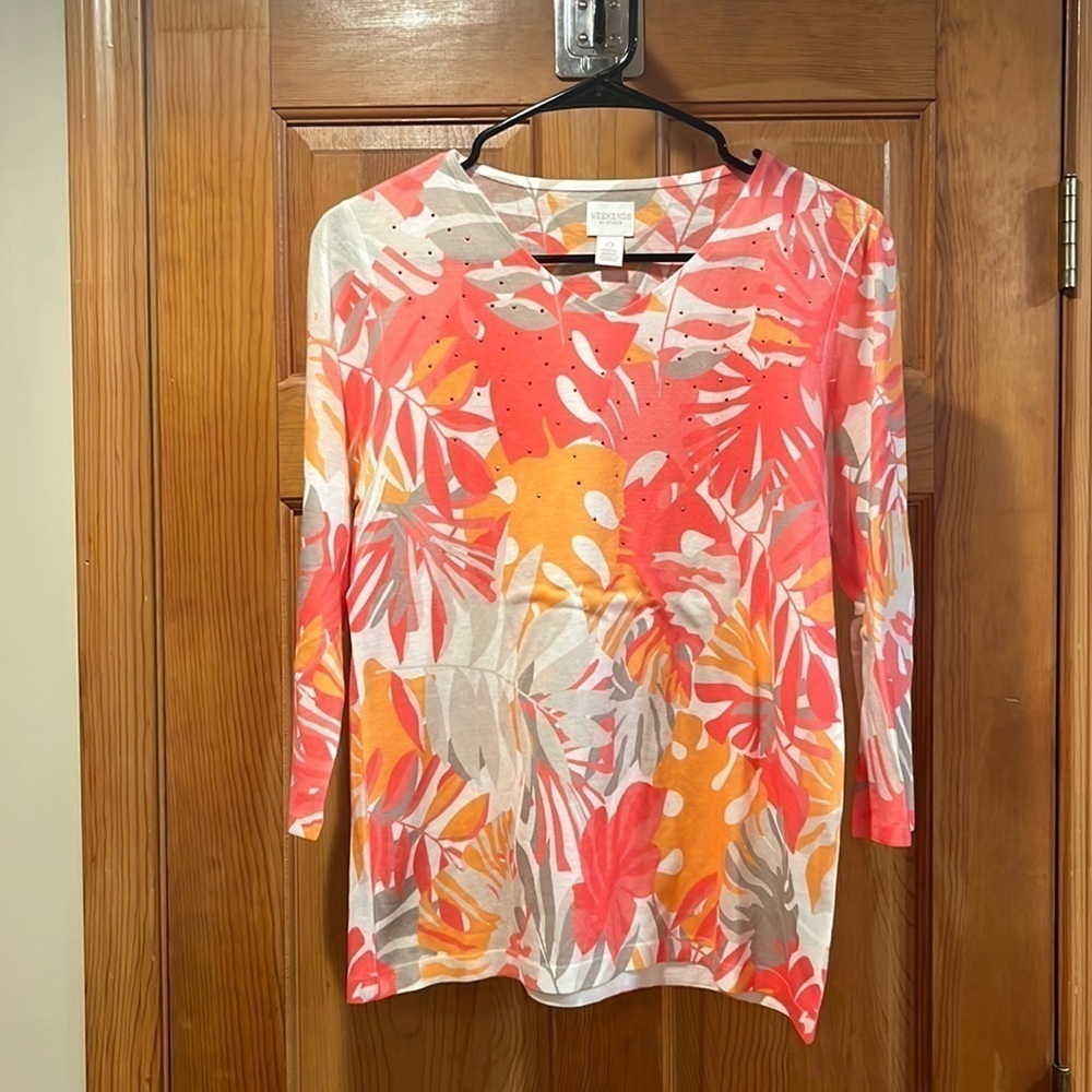 Weekends by Chico’s tropical 3/4 sleeves top size 0(S/4).